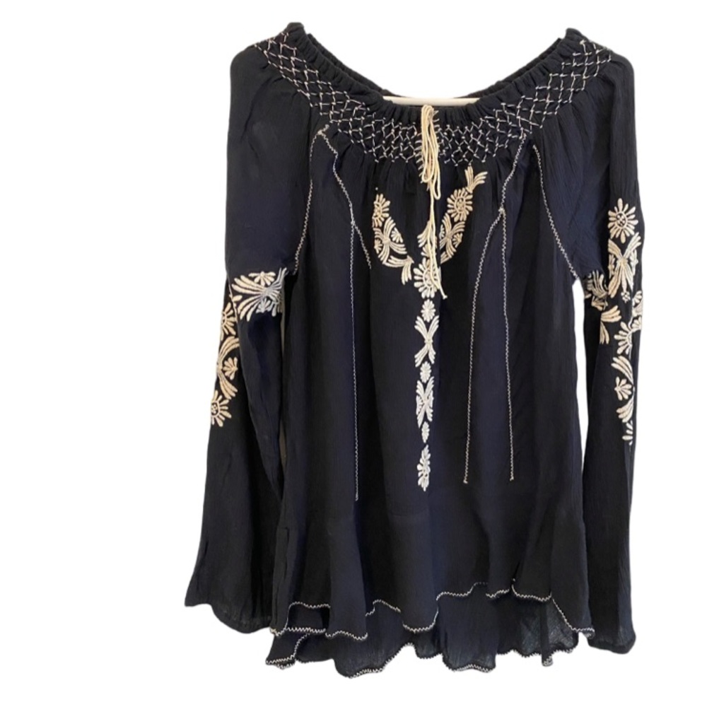 Free People Boho Style Black Women’s Blouse Top Shirt Size Medium